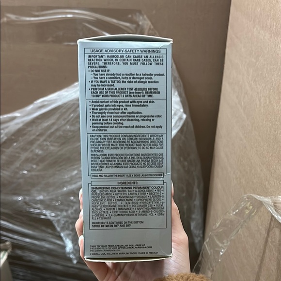 L'Oreal Feria Midnight Bolds Cosmic Azure Hair Color - Picture 2 of 4